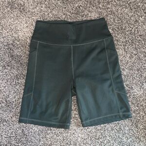 American Eagle biker shorts